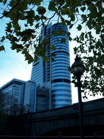 Bridgewater Place from Victoria Bridge